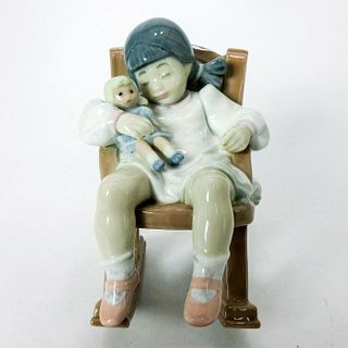 Naptime 1005448 - Lladro Porcelain Figurine