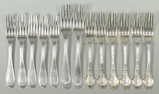 13 Nashville Retailed Forks