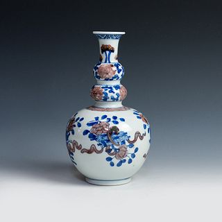 Chinese Qing Dynasty Porcelain Triple Gourd Vase