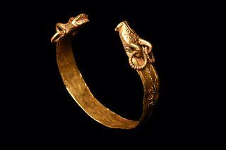RARE GRECO-THRACIAN GOLD BRACELET WITH BEAST HEADS