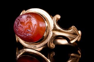 ROMAN GOLD RING WITH GOATER MILKING GOAT INTAGLIO