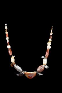 GRAECO-BACTRIAN AGATE NECKLACE
