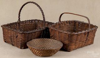 Two splint gathering baskets, 19th c., together with a rye straw basket.
