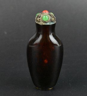 Chinese Glass Carved Amber Snuff Bottle, Qing D.