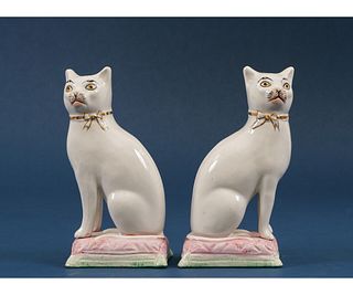 STAFFORDSHIRE SEATED CATS