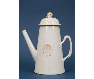 CHINESE PORCELAIN COFFEE POT