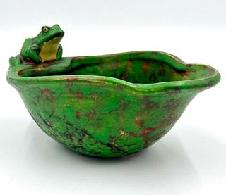 Weller Coppertone Frog Bowl with Flower Frog
