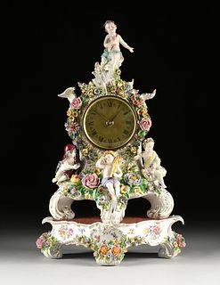 A SITZENDORF "FOUR SEASONS" FLORAL ENCRUSTED PORCELAIN CLOCK ON STAND, MARKED, GERMAN, LATE 19TH/EARLY 20TH CENTURY,