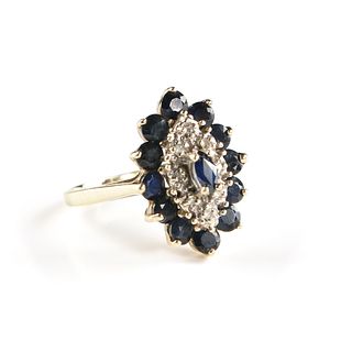 A 14K YELLOW GOLD, DIAMOND, AND SAPPHIRE RING, 20TH CENTURY,