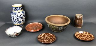 A Group of Pottery & Porcelain Articles