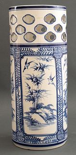 Chinese Export Hand-Painted Umbrella Stand