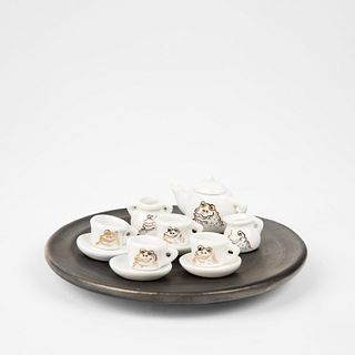 David Gilhooly, Miniature Tea Set: 4 Cups + 4 Saucers + Tea Pot + Sugar Pot + Cream Pot + Plate, 2007