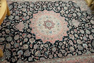 Oriental carpet, 6' x 9'.