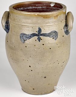 Manhattan stoneware crock, early 19th c.