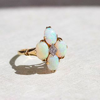 10k Art Deco Opal Cluster & Diamond Ring