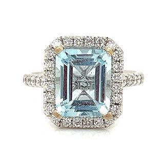 18k Aqua Diamond Ring