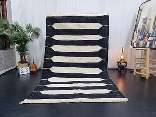 Stunning Authentic Black & White Rug 