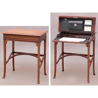A Georgian Style Mahogany Writing Desk with Leather Interior, 19th/20th Century.