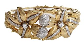 18 Kt. Gold, Diamond Bangle Bracelet