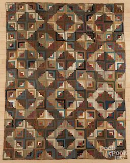 Log cabin quilt, late 19th c., 85'' x 63''.