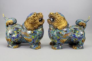 Qing Dynasty Chinese Cloisonne Enameled Foo Dogs