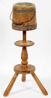 AMERICAN TRIPOD MAPLE SMOKING STAND AND PIPES