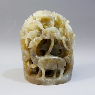 ANTIQUE TWO COLOR RETICULATED JADE FINIAL - YUAN TO MING DYNASTY 两件彩色玉坠，元-明代