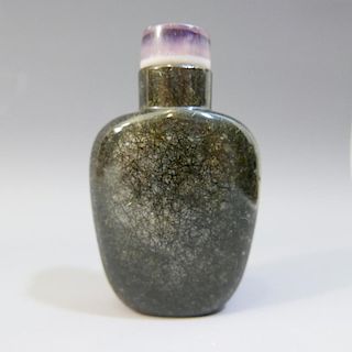 ANTIQUE CHINESE CARVED HAIR CRYSTAL SNUFF BOTTLE - 18TH CENTURY 古色古香的中国水晶鼻烟壶 - 18世纪