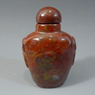 ANTIQUE CHINESE CARVED RED AGATE SNUFF BOTTLE - 19TH CENTURY 中国古董雕刻红玛瑙鼻烟壶 - 19世纪