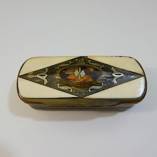 ANTIQUE ENGLISH INLAID HORN SNUFF BOX - 18TH CENTURY 英国古董犀角鼻烟盒 - 18世纪