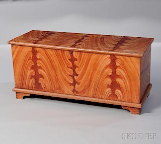 Grain-painted Pine and Poplar Six-board Chest