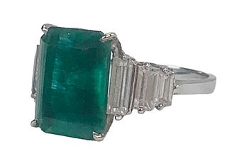 Emerald And Diamond Ring