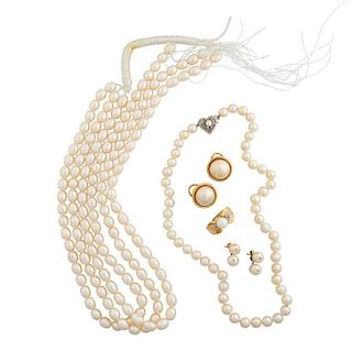 NINE PIECES OF PEARL & GOLD JEWELRY