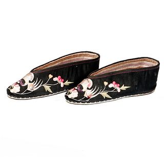 Pair of Silk Embroidered Chinese Slippers.