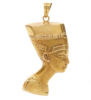 18K Yellow Gold Nefertiti Pendant