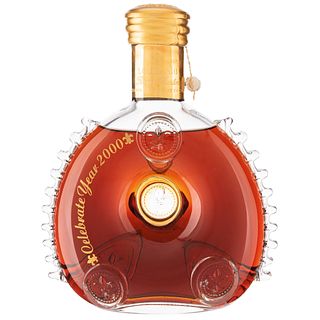 Rémy Martin. Louis XIII. Grande Champagne Cognac. Celebrate year 2000. Licorera de cristal de baccarat con tapón.