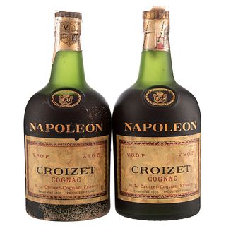 Croizet Napoleón. V.S.O.P. Cognac. France. Piezas: 2.