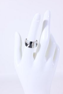 14K Gold Mother of Pearl, Onyx and Diamond Ring