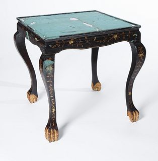 A CHINOISERIE AND BLACK LACQUERED OCCASIONAL TABLE