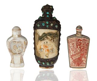 GROUP OF THREE CARVED SNUFF BOTTLES