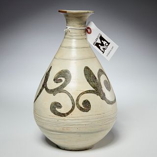 Korean Joseon pear-shaped vase