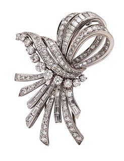 Gubelin Platinum Brooch With 6.42 Cts In Diamonds