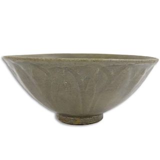 Chinese Sung Dynasty Glazed and Incised Ceramic Bowl In Box. Leaf motif on outside of bowl