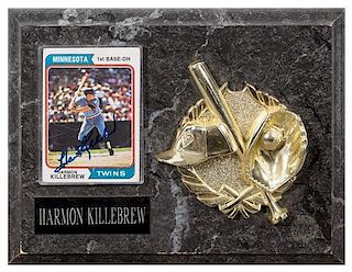 A Harmon Killebrew Autographed Baseball Card Card 3 1/2 x 2 1/2 inches.