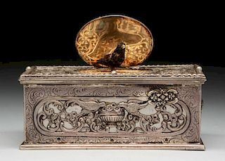 19th Century Bird in Snuff Box in Silver Case.