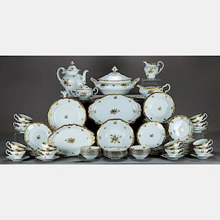 A Weimar Porzellan Porcelain Dinner Service for Twelve in the Katharina 17010 Pattern, 20th Century,