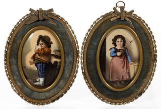 PAIR OF CONTINENTAL HAND-PAINTED PORCELAIN PLAQUES,