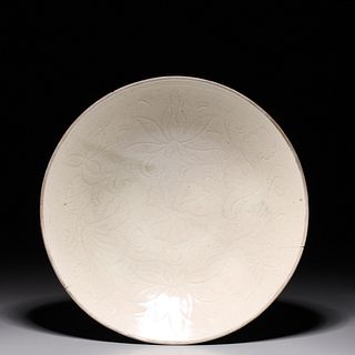 Large Chinese Song Dynasty Dish