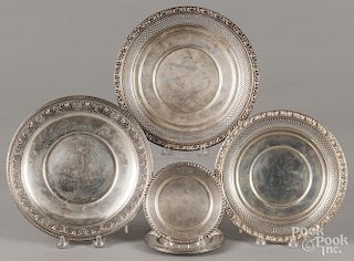 Seven sterling silver plates and small trays, 5'' - 9 1/4'' dia., 20.1 ozt.