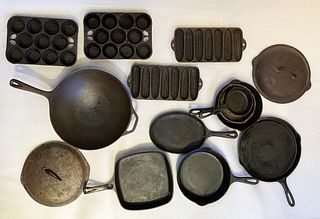 Estate Group Vintage Cast Iron Cookwares